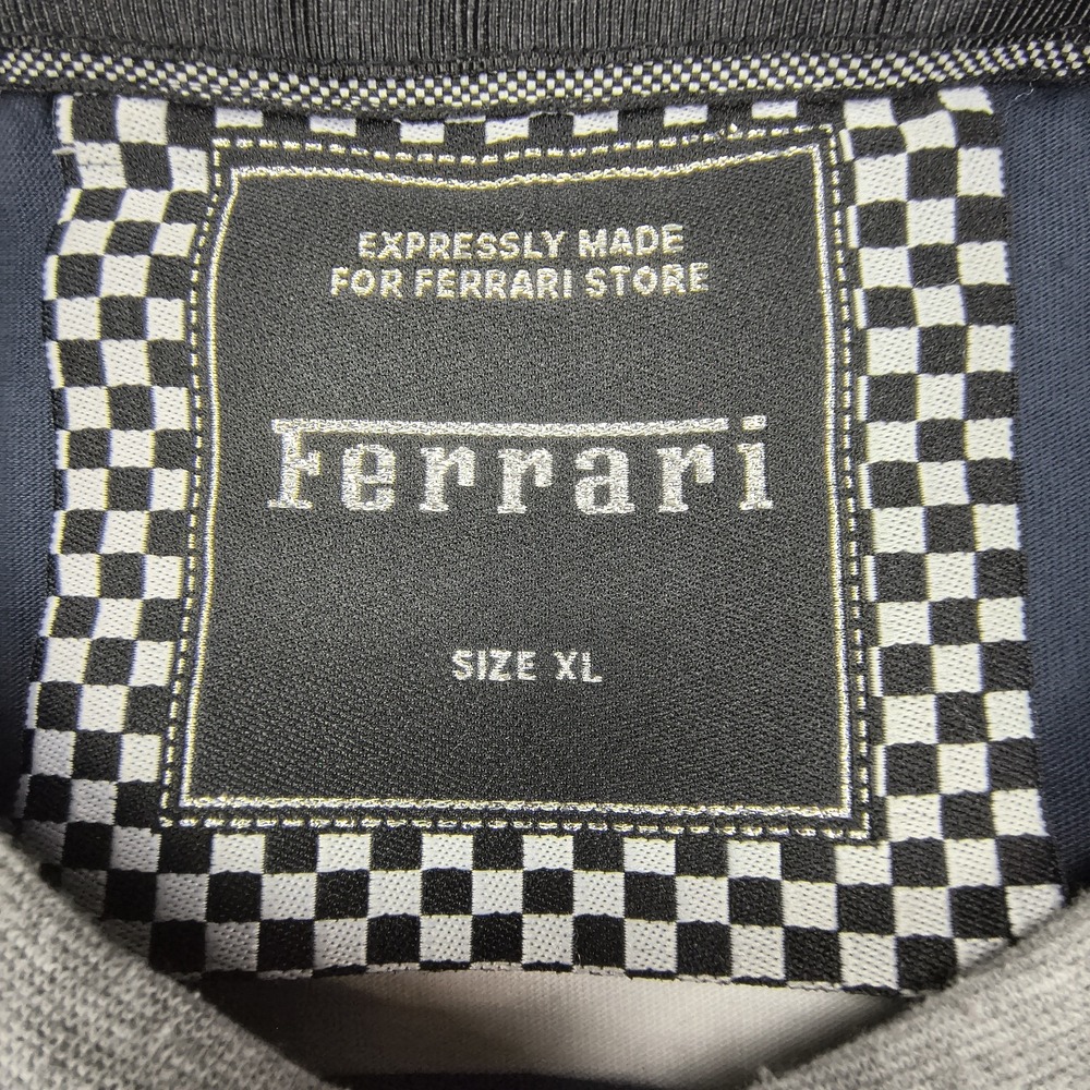 Ferrari Store Mens XL Navy Blue Graphic T-Shirt Italian Flag Back Racing Tee - Picture 3 of 8